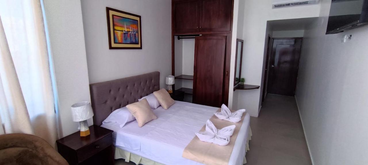Mantarraya Bed & Breakfast Puerto Baquerizo Moreno Exterior photo